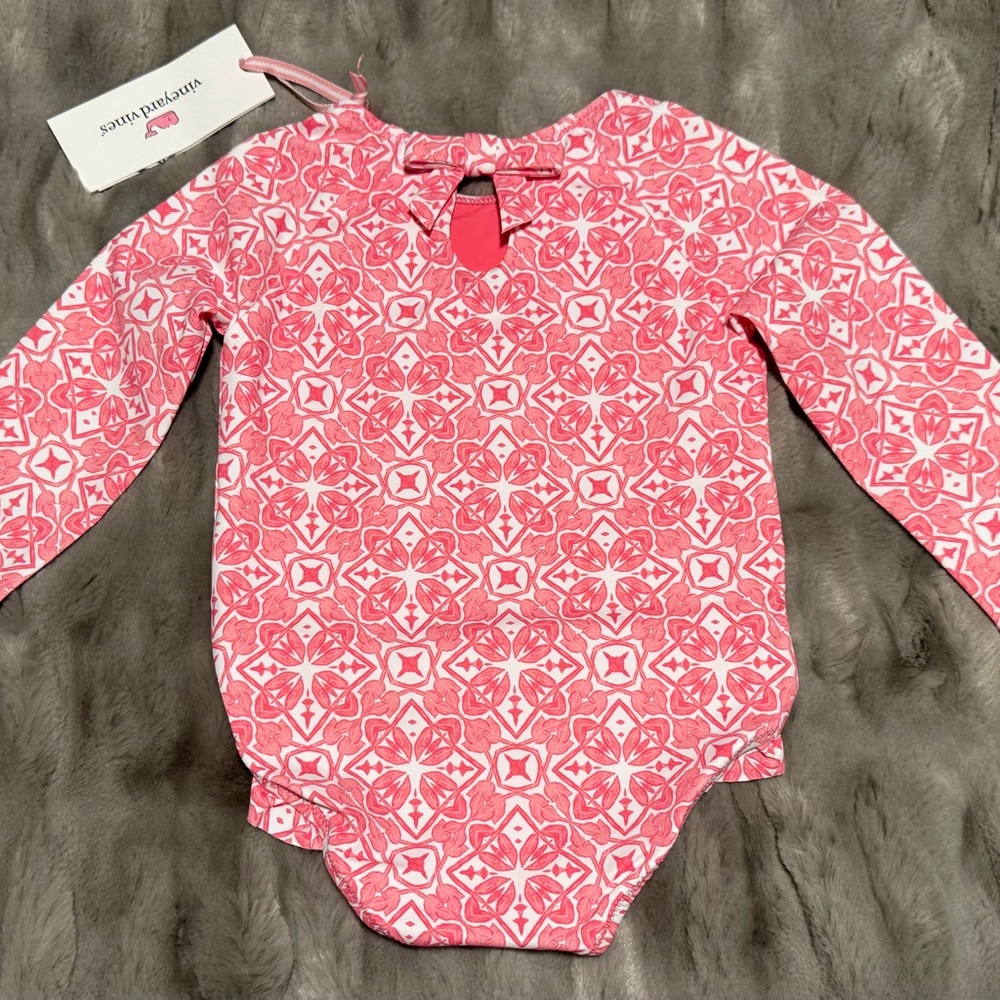 New Vineyard Vines Baby Ruffle One piece Swimwear